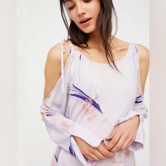 Free People Clear Skies Cold Shoulder Tunic/Dress In Lilac Floral - Picture 2 of 8